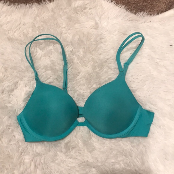 Victoria's Secret Other - ⬇️ price drop! Victoria secret push up bra 34B